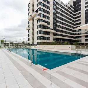 Be Casa - Valdebebas Apart-hotel