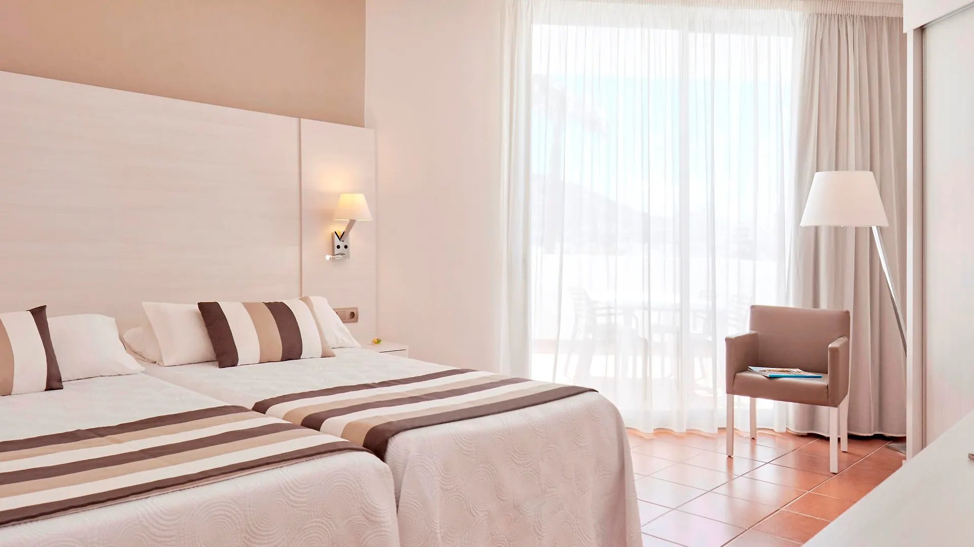 Hotel Tres Torres Santa Eulária des Riu