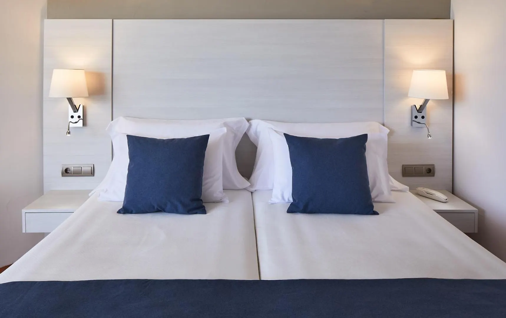 Hotel Tres Torres Santa Eularia des Riu Spain